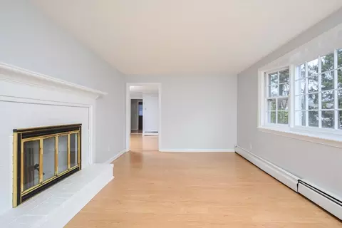 Living - 101 Maushop, Barnstable, MA 02630 photo 9 of 12