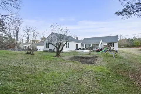 430 Wheelwright Rd, Barre, MA 01005