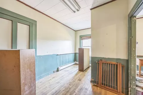 115 West St, Ware, MA 01082 photo 12