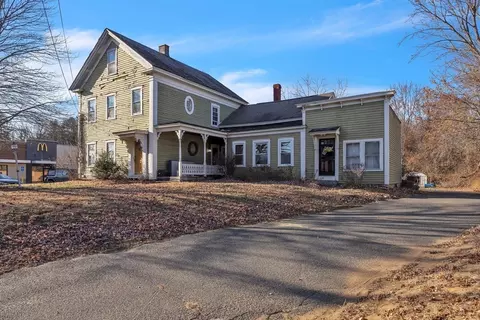 115 West St, Ware, MA 01082 photo 3