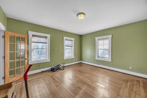 115 West St, Ware, MA 01082 photo 17