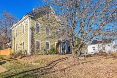 115 West St, Ware, MA 01082 photo 2