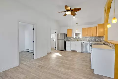 73 Maple St, Warren, MA 01083 photo 6