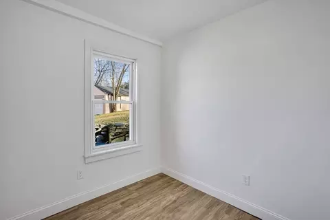 73 Maple St, Warren, MA 01083 photo 21