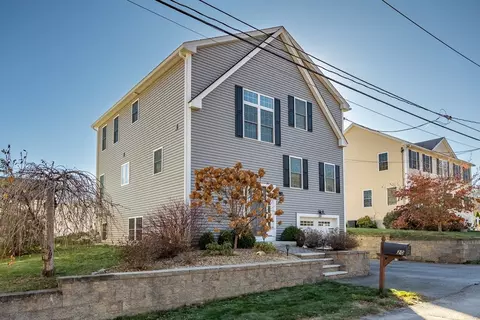 20 Washington Dr, Littleton, MA 01460
