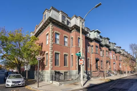 305 K St, Boston, MA 02127