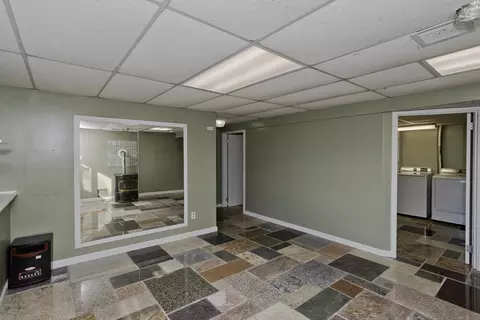 239 Park St, Easthampton, MA 01027 photo 24