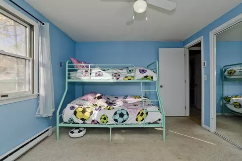239 Park St, Easthampton, MA 01027 photo 15