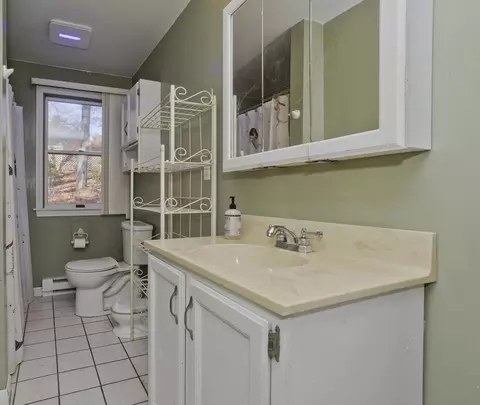 239 Park St, Easthampton, MA 01027 photo 20