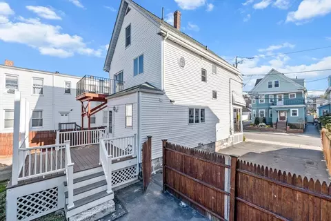 130 Florence, Everett, MA 02149 photo 33