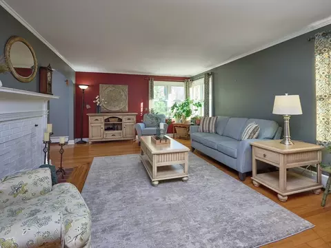 2 Benjamin Rd, Worcester, MA 01602 photo 9