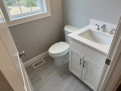 200 Pine St, Rehoboth, MA 02769 photo 14