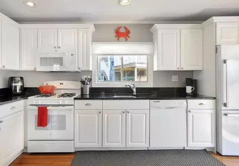 90 Bay St, Hull, MA 02045 photo 9