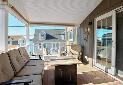 90 Bay St, Hull, MA 02045 photo 3