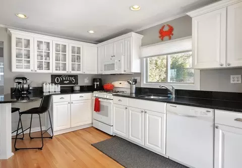 90 Bay St, Hull, MA 02045 photo 10