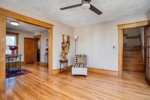 55 Norman St, Springfield, MA 01104 photo 17