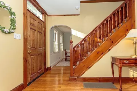 211 High St, Reading, MA 01867 photo 3