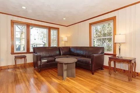 211 High St, Reading, MA 01867 photo 11