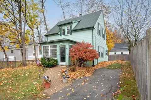 83 Highland St, Reading, MA 01867 photo 20