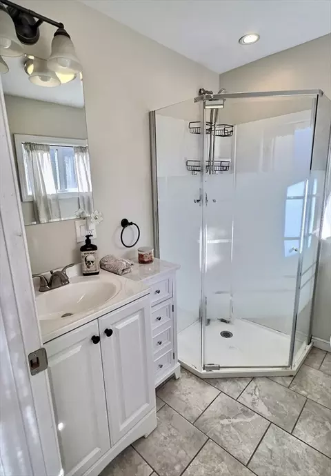 Bath - 606 E Main St, Chicopee, MA 01020 photo 2 of 2