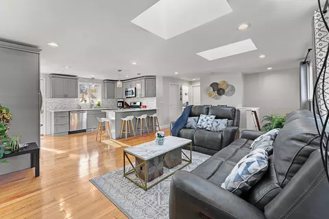 36 Marion Rd #36, Bedford, MA 01730