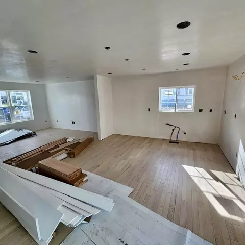 11 Rocliffe St, Fall River, MA 02723 photo 2
