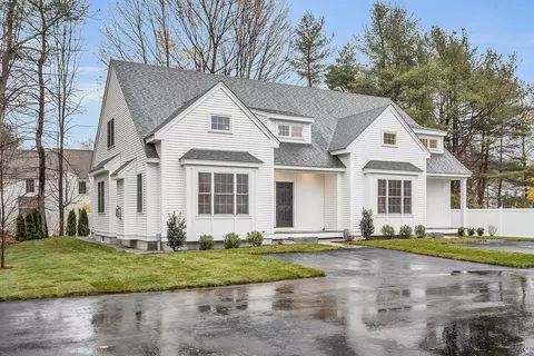 14 Robinson Rd #1, Littleton, MA 01460