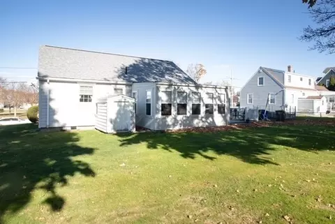 Exterior - 445 King Philip St, Fall River, MA 02724 photo 6 of 10
