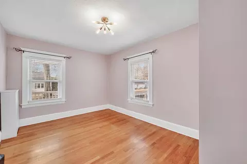 153 Ellsworth Ave, Springfield, MA 01118 photo 12