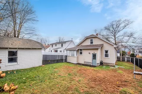 153 Ellsworth Ave, Springfield, MA 01118 photo 21