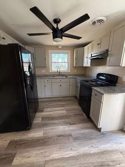 Kitchen - 191 Gilbert Ave, Springfield, MA 01119 photo 1 of 1