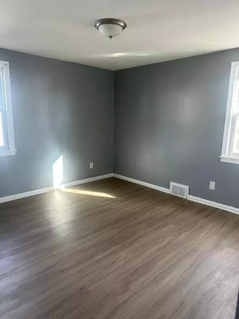 Bedroom - 191 Gilbert Ave, Springfield, MA 01119 photo 1 of 3