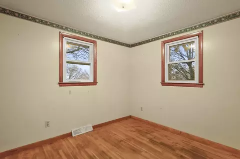 81 Bowker St, Worcester, MA 01604 photo 19