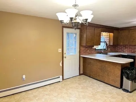 3 Asselin Ave, Webster, MA 01570 photo 6