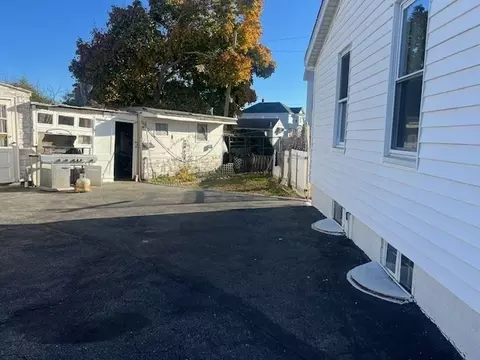 740 Stafford, Fall River, MA 02721 photo 3