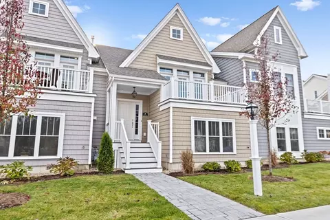 8 Hydrangea, Plymouth, MA 02360