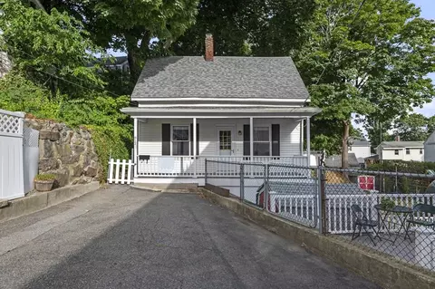 13 2 Prospect St # -1, Beverly, MA 01915