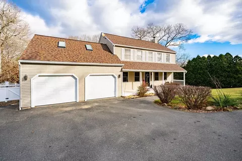 260 Woodland Cir, Ludlow, MA 01056