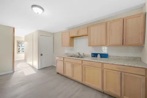 Entry Way - 14-16 Vigeant St, Ware, MA 01082 photo 1 of 7