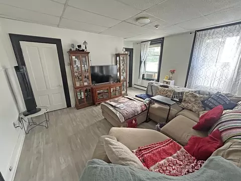 57 Green St, Gardner, MA 01440 photo 5