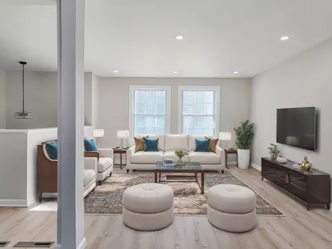 Living - 86 Paulk Ter, Springfield, MA 01128 photo 1 of 2