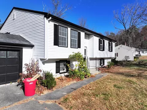 Exterior - 86 Paulk Ter, Springfield, MA 01128 photo 1 of 1