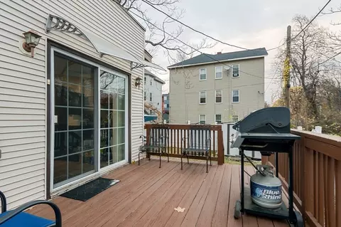 Exterior - 3 Hecla St, Worcester, MA 01604 photo 4 of 4