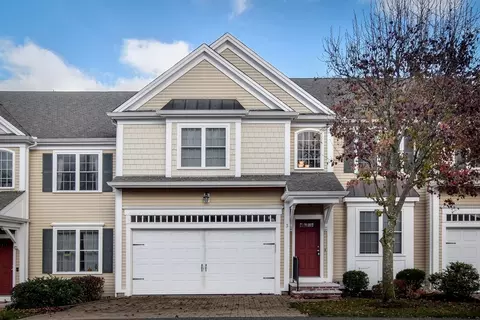 3 Parker Ct #3, Natick, MA 01760