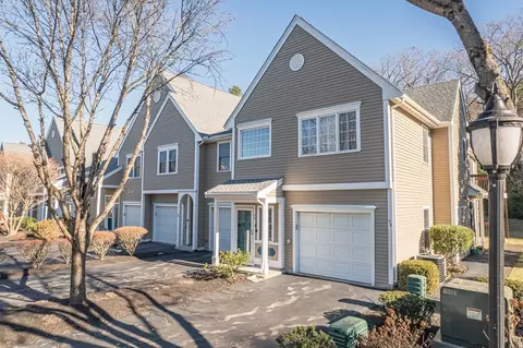 46 Northridge Dr #46, North Reading, MA 01864