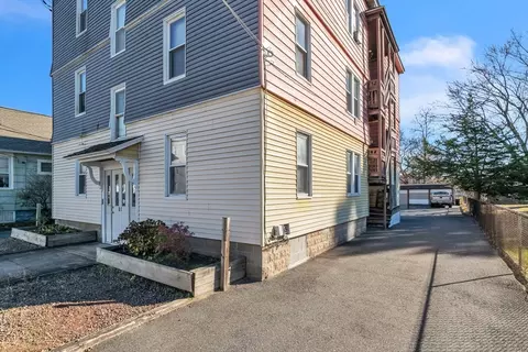Exterior - 91 Providence St, Chicopee, MA 01020 photo 2 of 8
