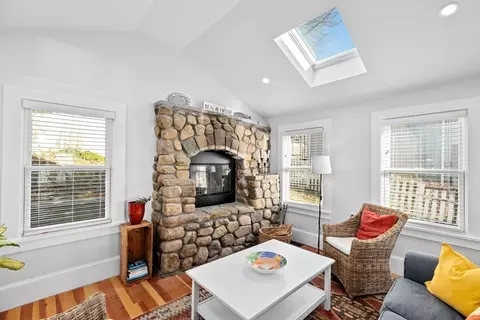 30 Bay St, Hull, MA 02045 photo 8