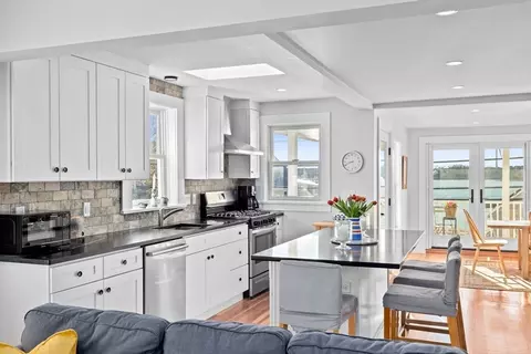 30 Bay St, Hull, MA 02045 photo 6