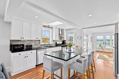 30 Bay St, Hull, MA 02045 photo 4