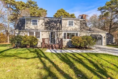 687 Long Pond Rd, Brewster, MA 02631